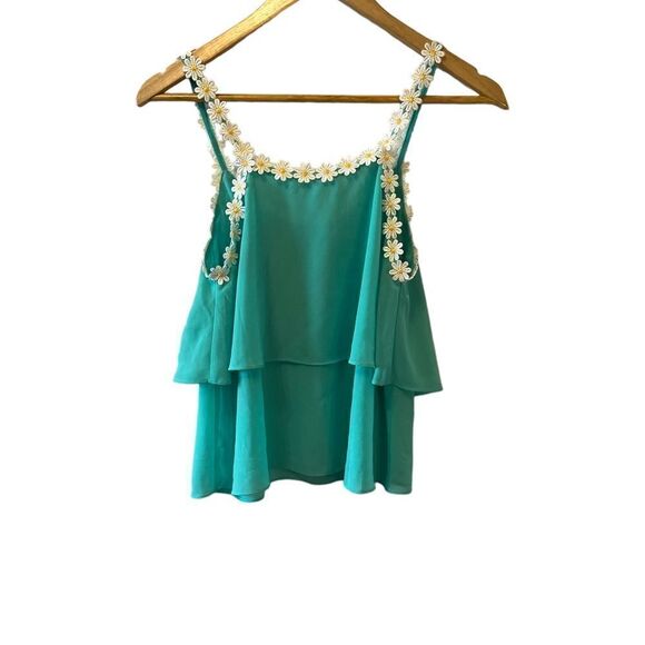 Light Green Floral Trim Lightweight Scoop Neck Flowy Chiffon Tiered Tank Top S - Picture 3 of 8